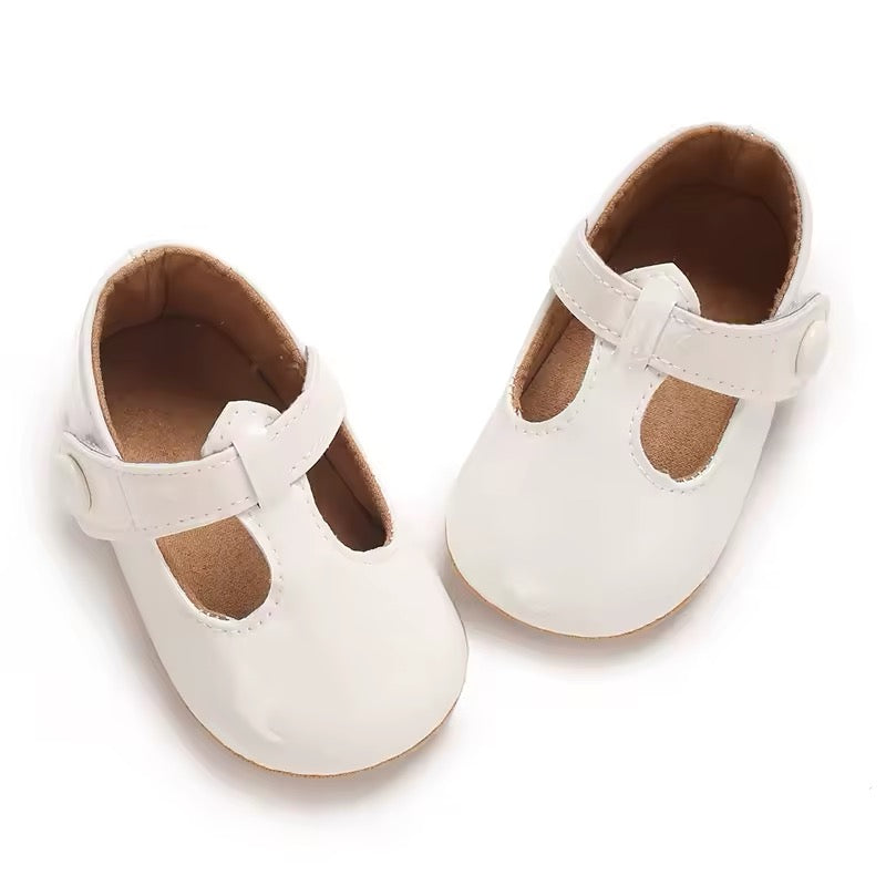 First Walker Shoes - Milk