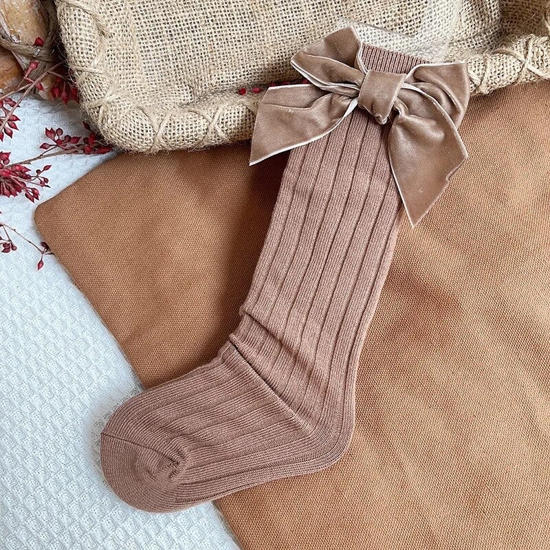 Ribbed Knee Socks With Velvet Bow - Coffee