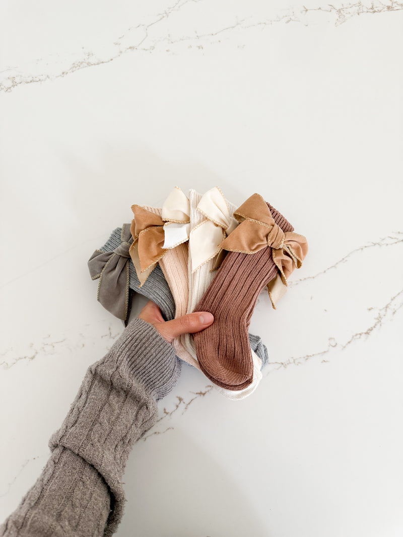 Ribbed Bow Socks - Chocolate