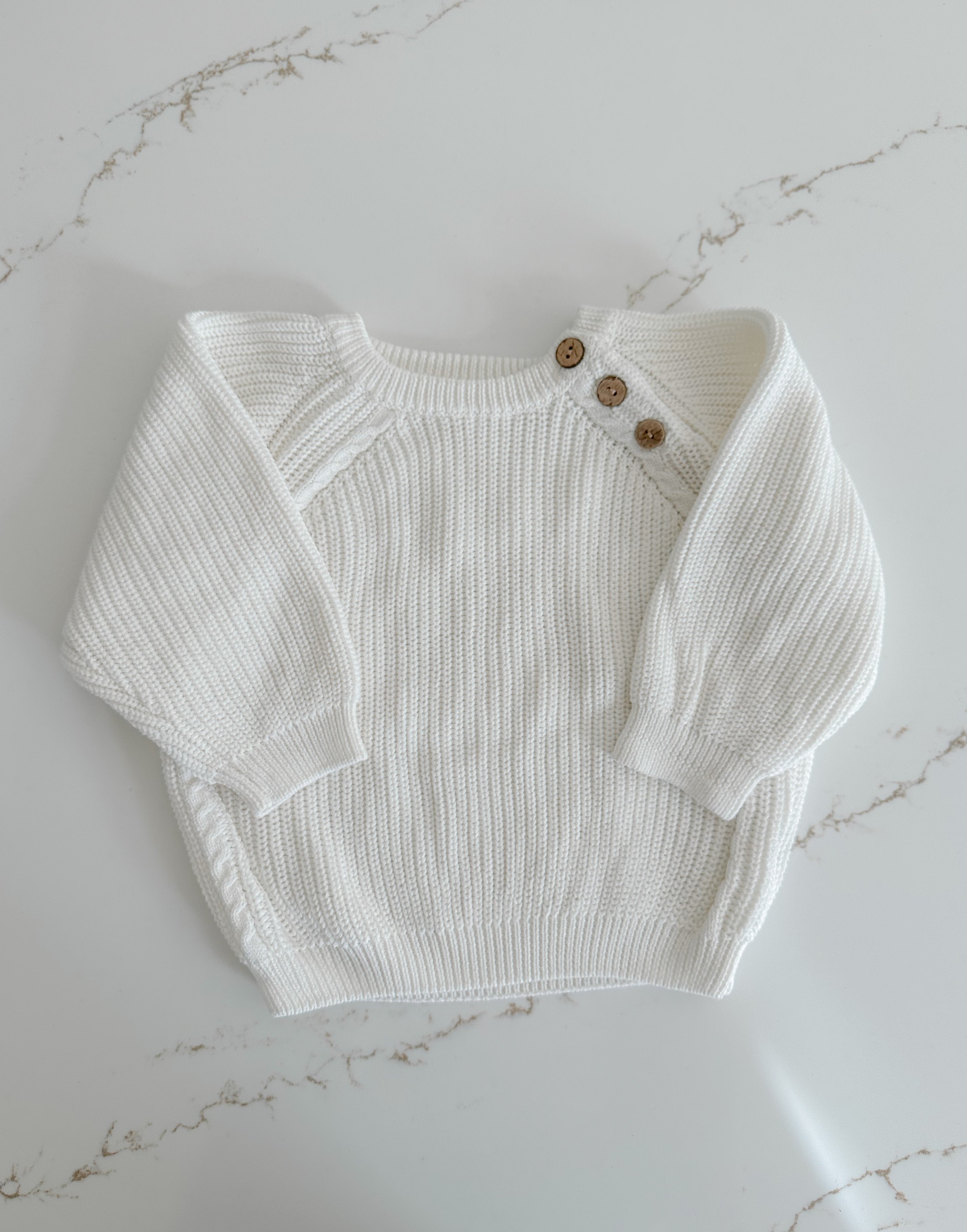 Chunky Knit Sweater - White – BeeBeeBabyBoutique